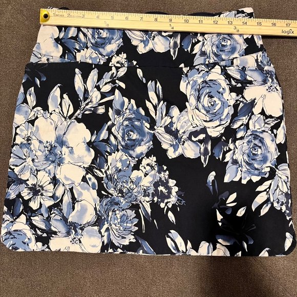 SC & Co Skort Pull-on Womens Medium Blue Floral Pockets Stretch Tummy Control - Picture 9 of 14